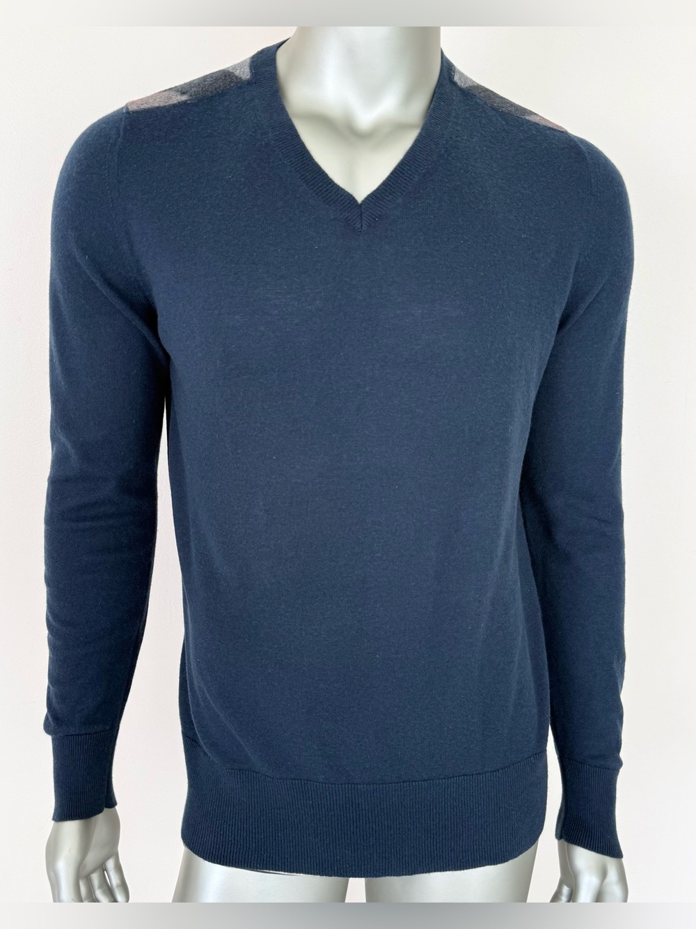 Burberry men cashmere/wool sweater size L Authentic